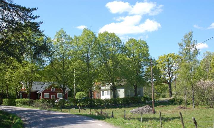 Vy 1 (från öster, på våren)